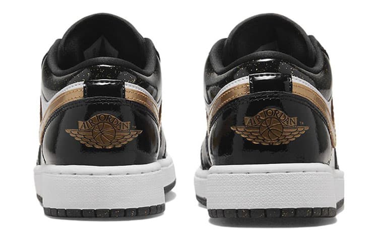 Кроссовки для баскетбола Jordan Air Jordan 1 "Gold Toe" GS - изображение 8