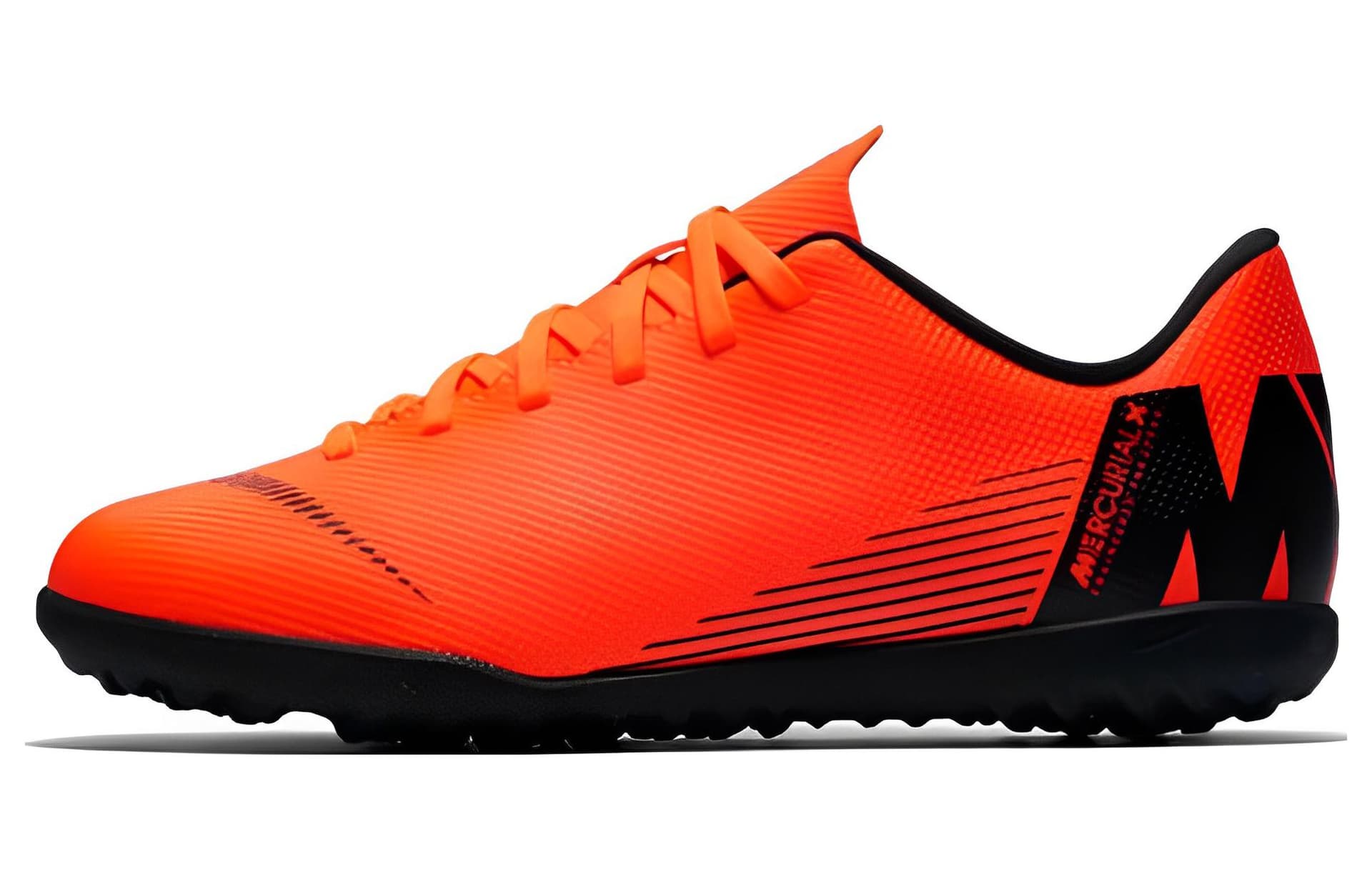 Nike Mercurial Vapor 12 Club Turf - изображение 1