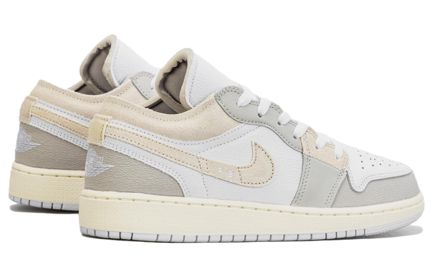 Кроссовки для баскетбола Jordan Air Jordan 1 Low Se GS - изображение 4