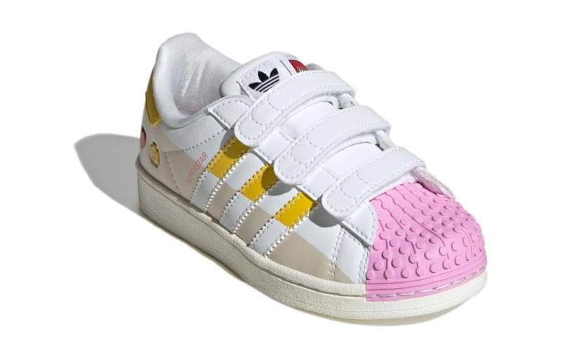 Кроссовки Adidas Originals Superstar кожаная низкая обувь для скейтбординга для детей бежевого цвета для детей в возрасте 3-7 лет - изображение 3
