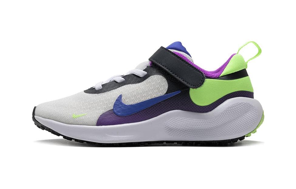 Nike REVOLUTION 7 Psv - изображение 1