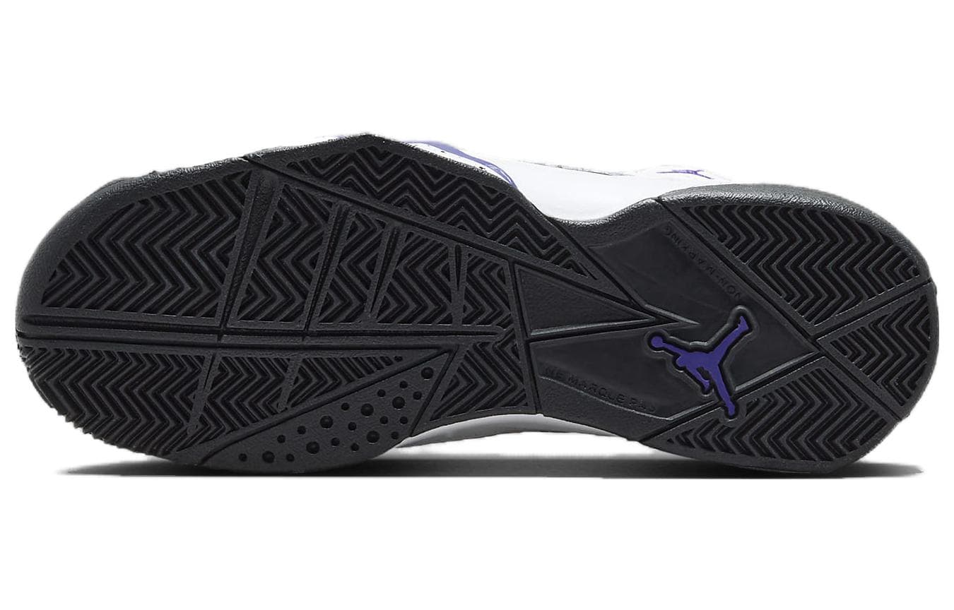 Ретро баскетбольные кроссовки Jordan True Flight GS - изображение 6