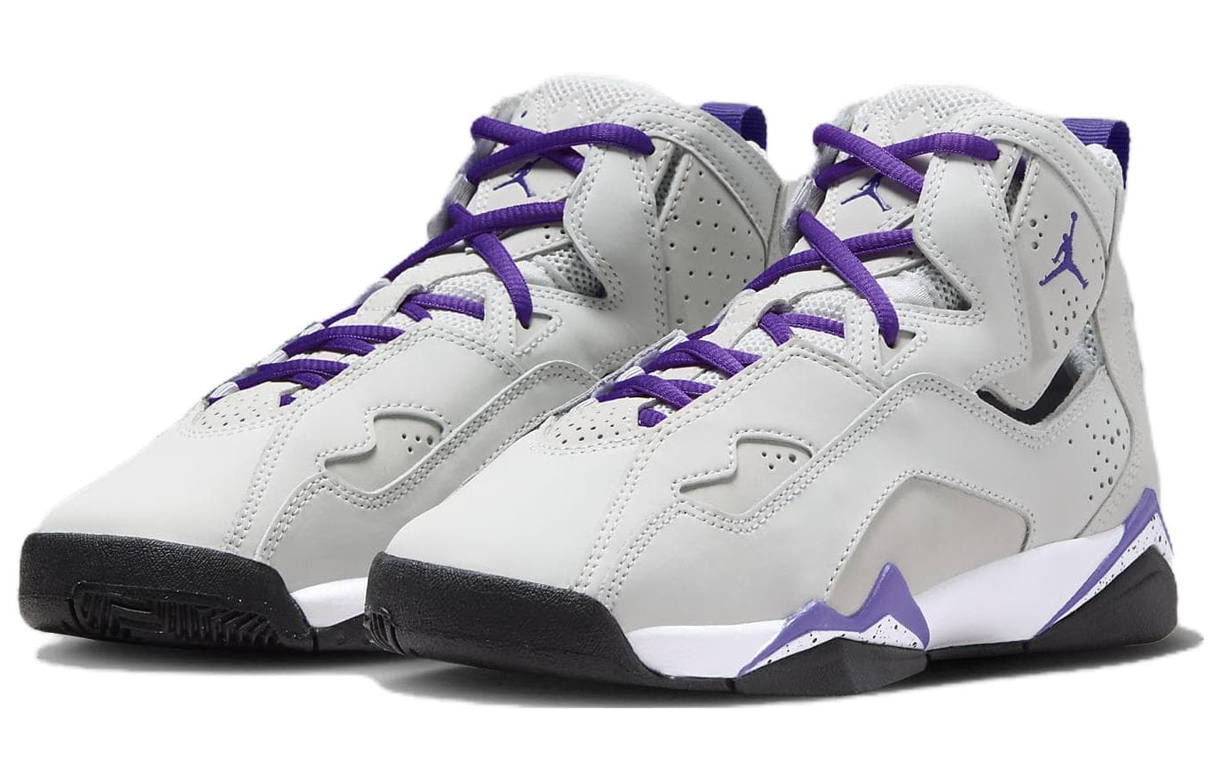 Ретро баскетбольные кроссовки Jordan True Flight GS - изображение 3