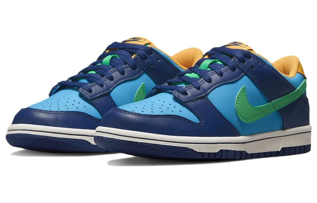 Кроссовки Nike Dunk Low - изображение 3