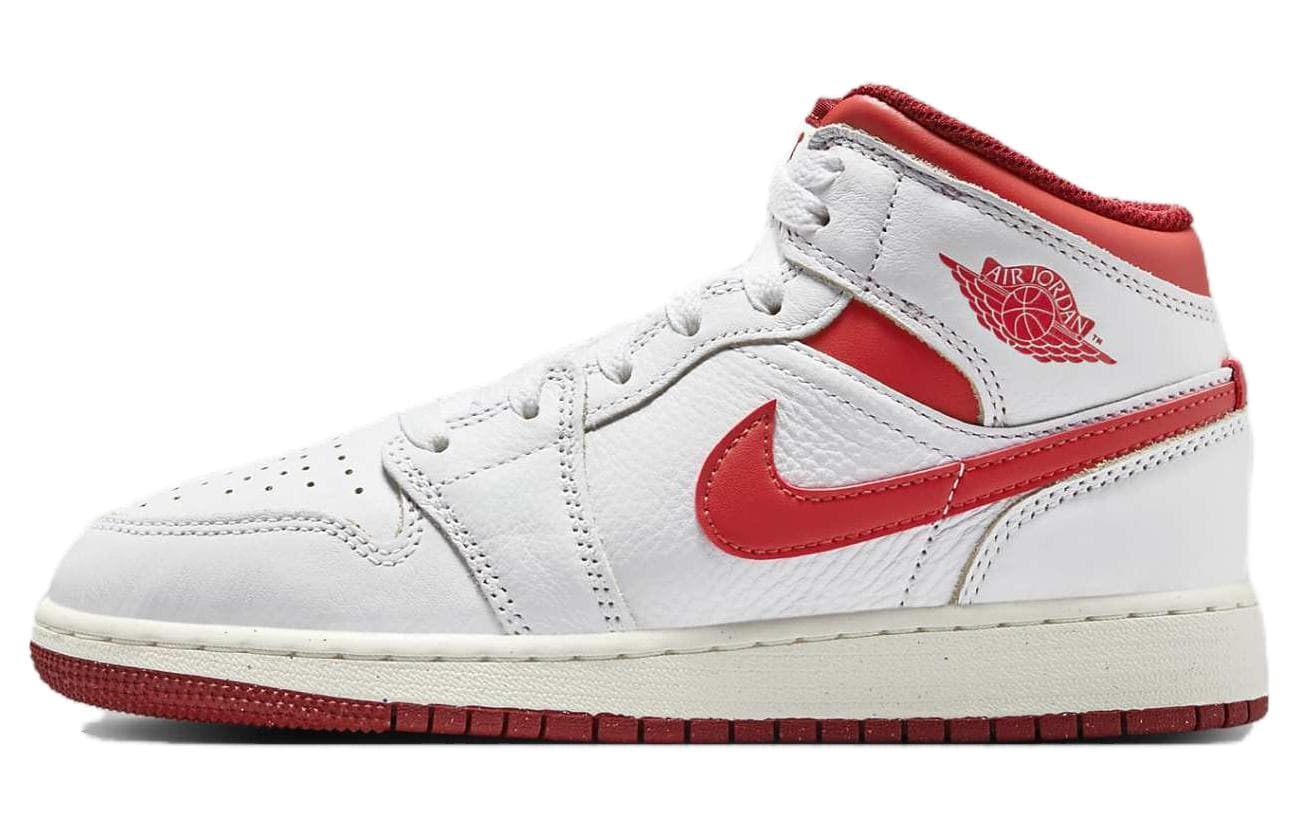 Ретро баскетбольные кроссовки Jordan Air Jordan 1 Mid SE GS - изображение 1