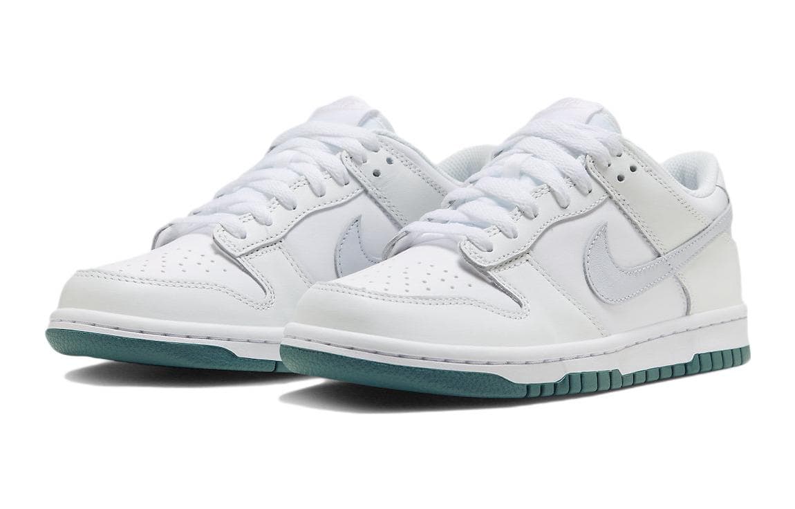 Кроссовки Nike Dunk Low GS - изображение 3
