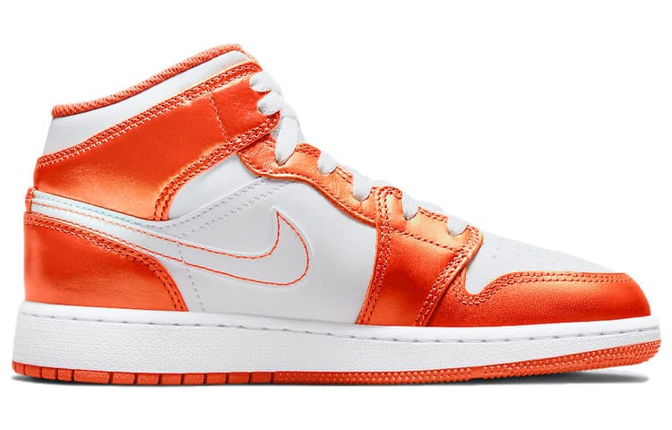 Кроссовки для баскетбола Jordan Air Jordan 1 Mid GS - изображение 6