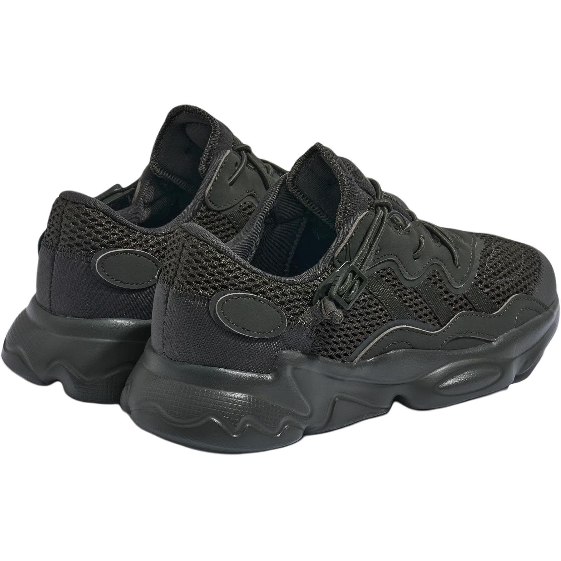 Кроссовки Adidas Originals Ozweego Low Кеды Детские Лайфстайл Черные - изображение 4