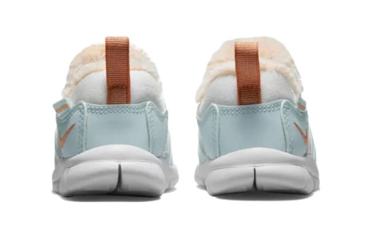 Кроссовки Nike Dynamo Free SE - изображение 6