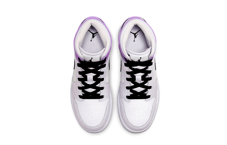 Кроссовки для баскетбола Jordan Air Jordan 1 Low GS - изображение 4