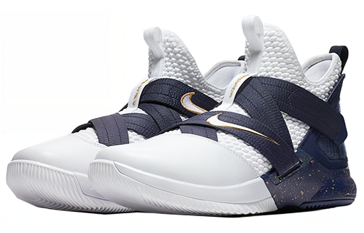 Кроссовки для баскетбола Nike LeBron Zoom Soldier 12 12 - изображение 3