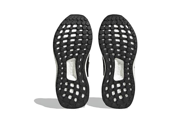 Кроссовки adidas Pureboost 22 - изображение 6