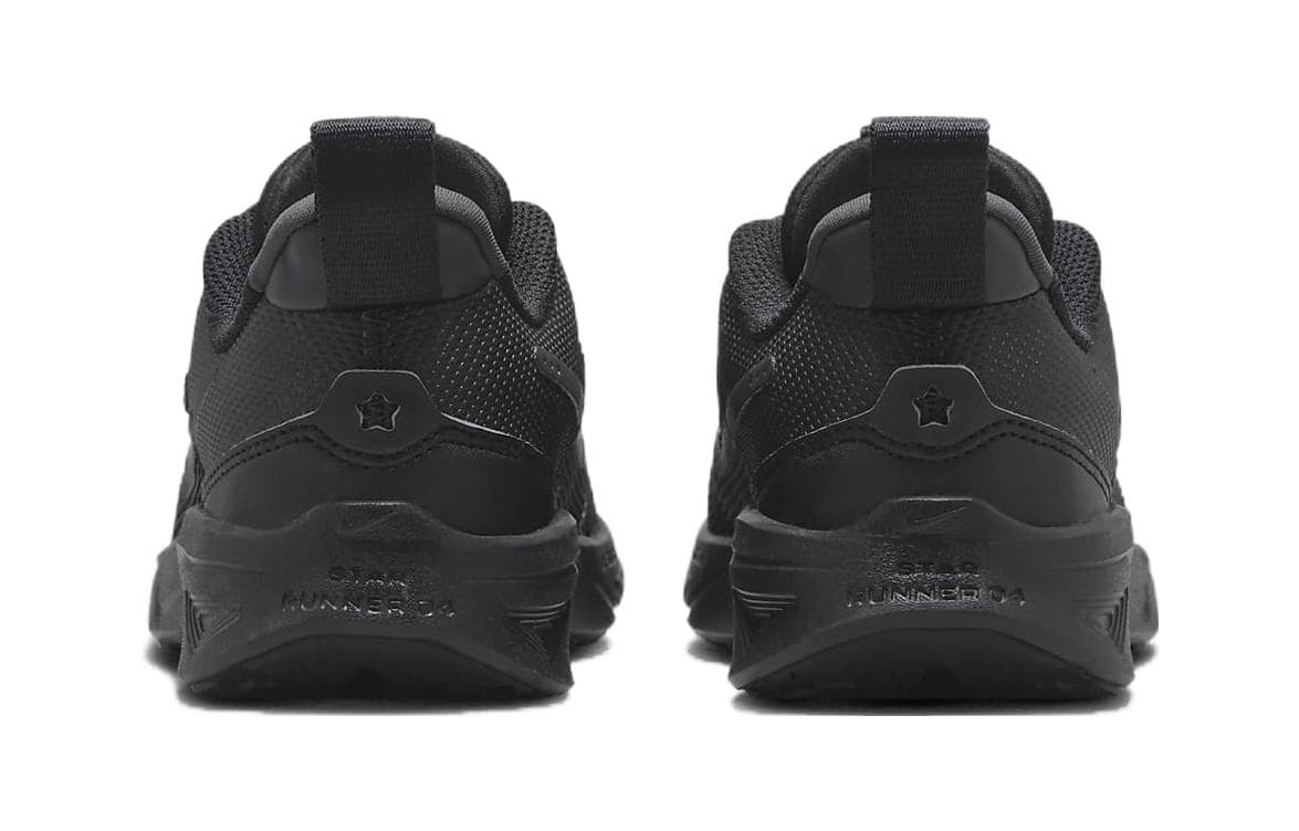 Кроссовки Nike Star Runner 4 противоскользящие низкие детские беговые кроссовки черного цвета для детей 3-7 лет - изображение 5