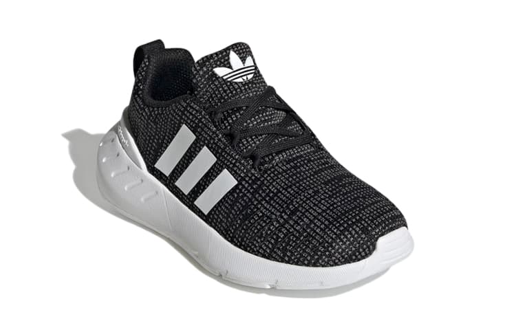 Кроссовки adidas originals Swift Run 22 - изображение 4