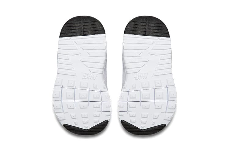 Кроссовки Nike Air Max Tavas - изображение 5