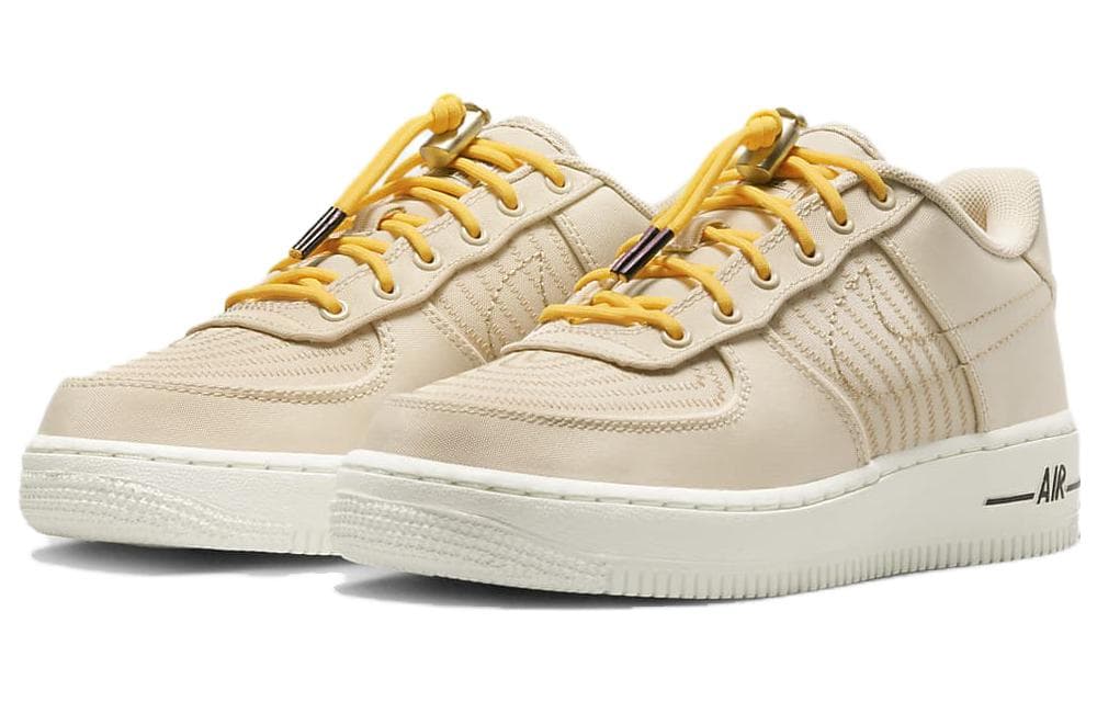 Кроссовки Nike Air Force 1 Low LV8 3 "Sanddrift Citron Pulse" GS - изображение 3