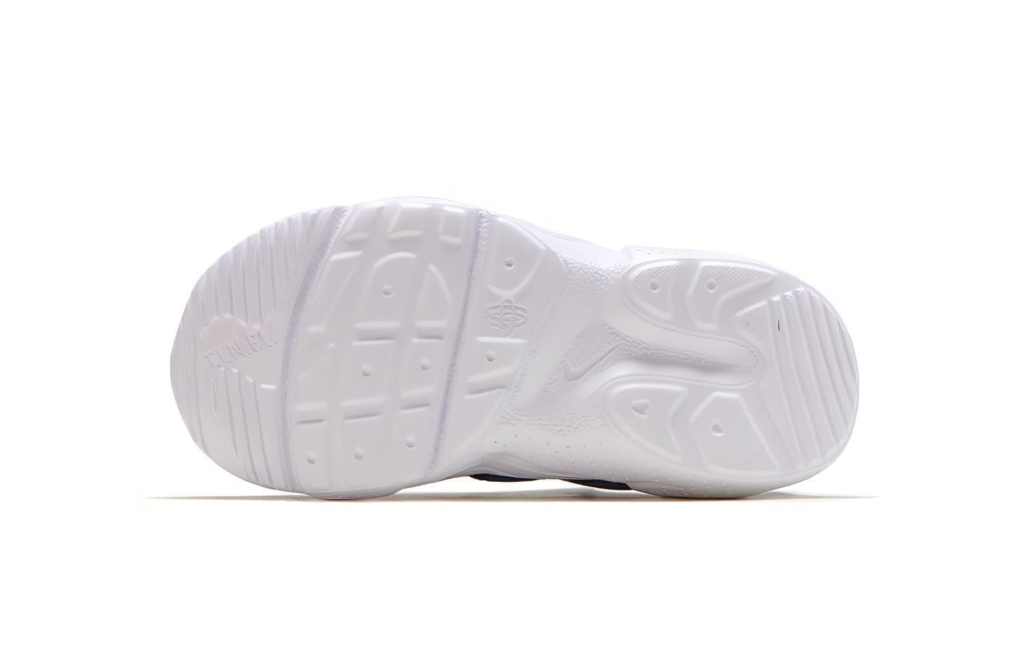 Кроссовки Nike Huarache Huarache E.D.G.E. - изображение 6