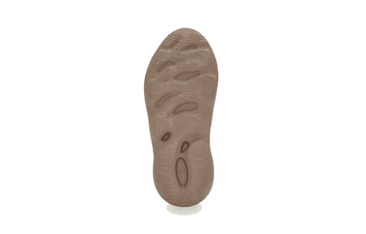 Сандалии adidas originals Yeezy Foam Runner - изображение 5