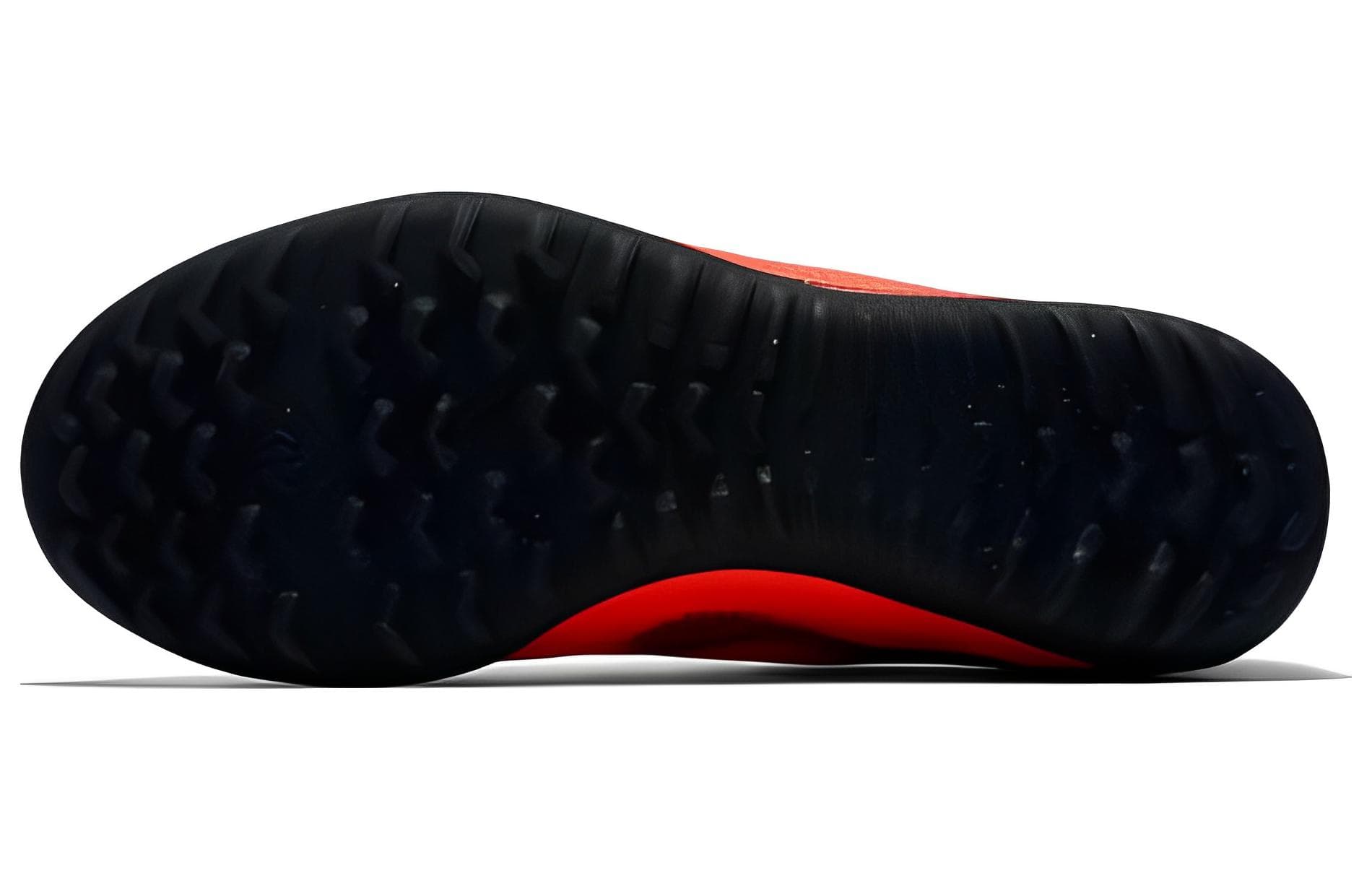 Nike Mercurial Vapor 12 Club Turf - изображение 4