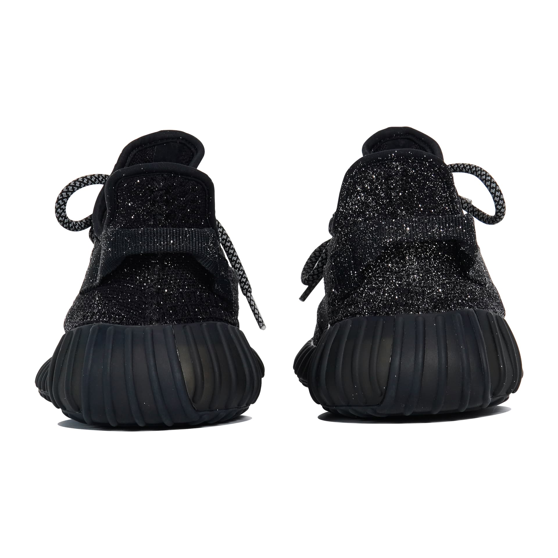Кроссовки adidas Yeezy Boost 350 V2 - изображение 4