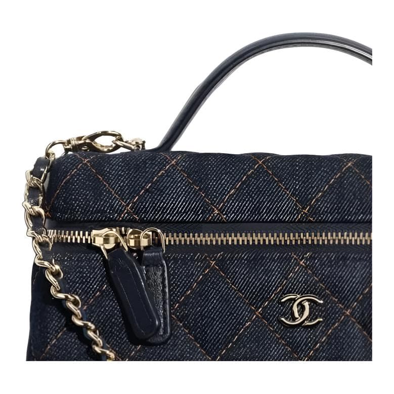 Сумка CHANEL 26P C Logo - изображение 5