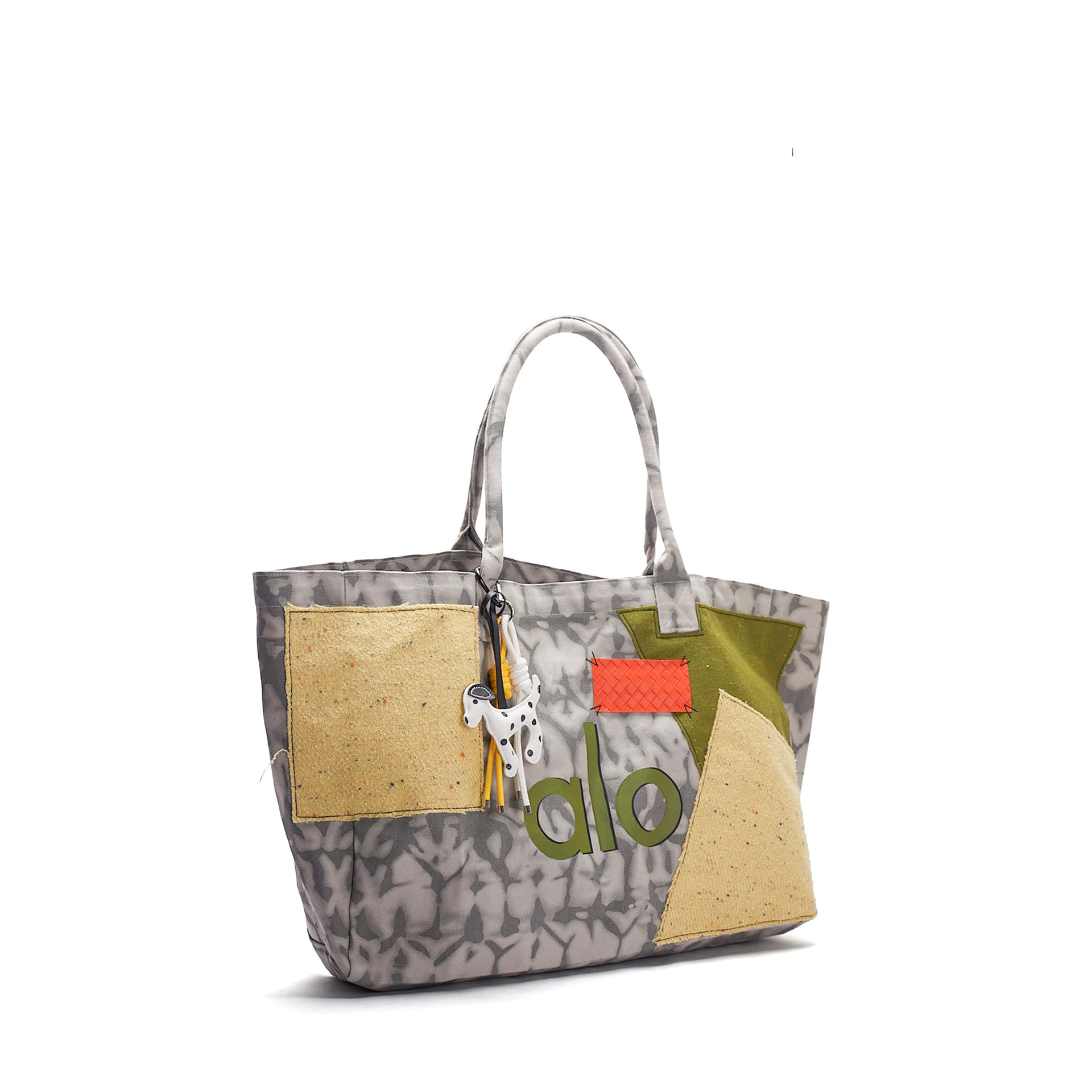 Сумка alo yoga Custom Colorblock Tote Bag - изображение 30