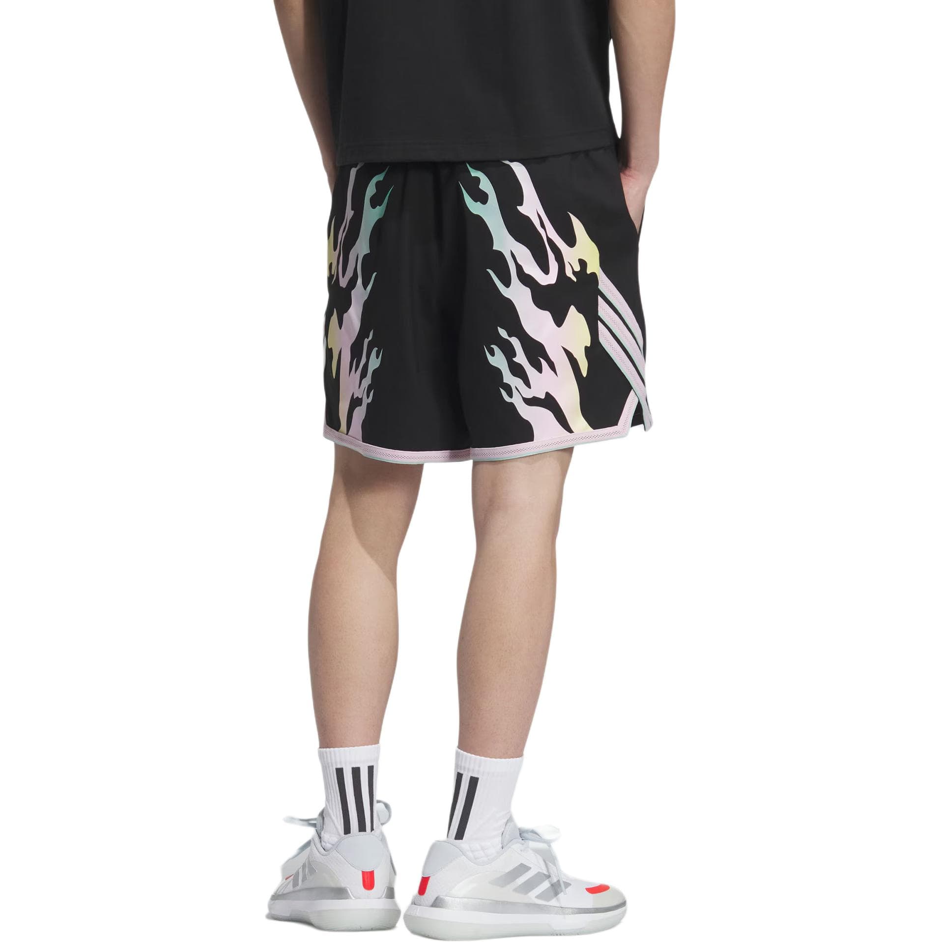 Баскетбольные шорты adidas BASKETBALL SS25 TOS SHORTS - изображение 3