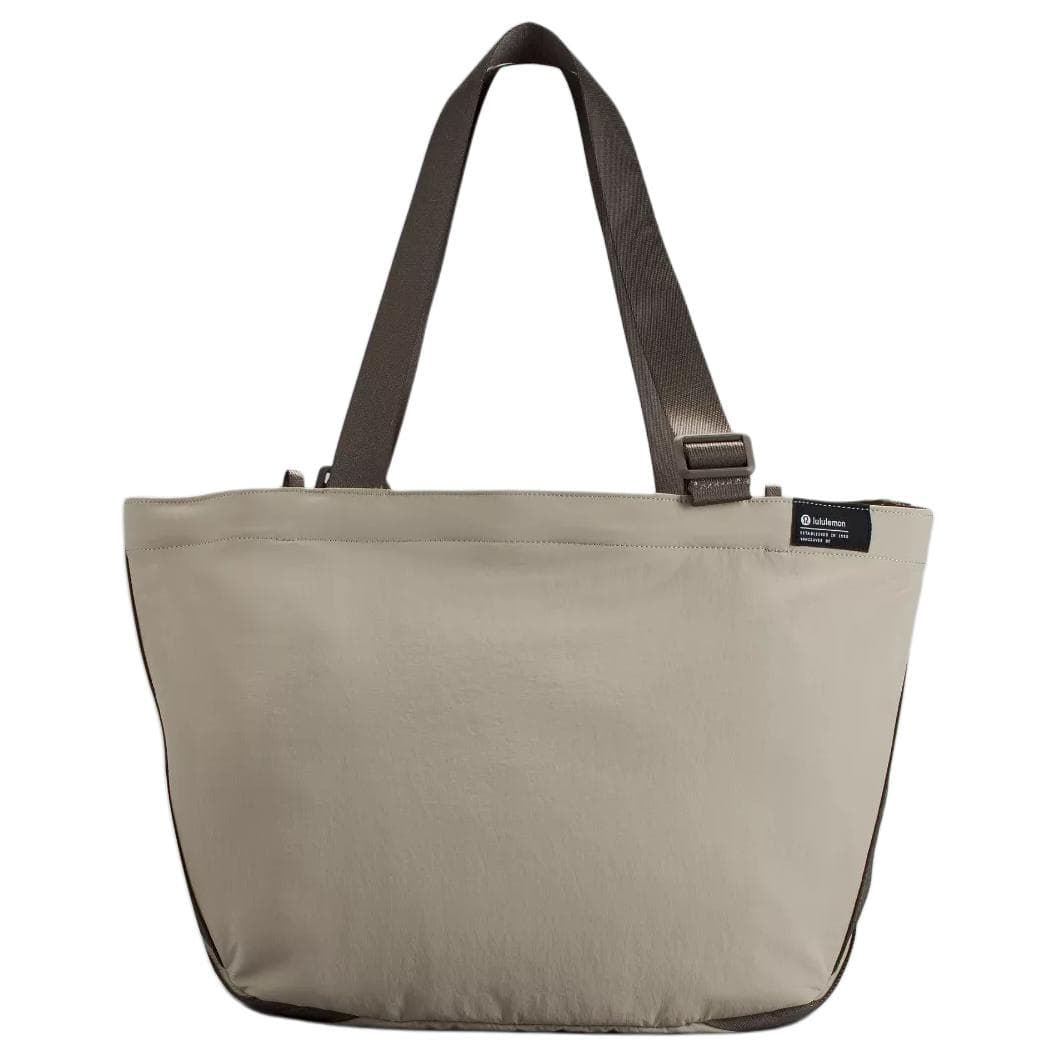 Мини-сумка Lululemon Clean Lines Переработанный Нейлон Сумка-тоут Сумка через плечо Стандартная Женская Светлый Верблюжий - изображение 1