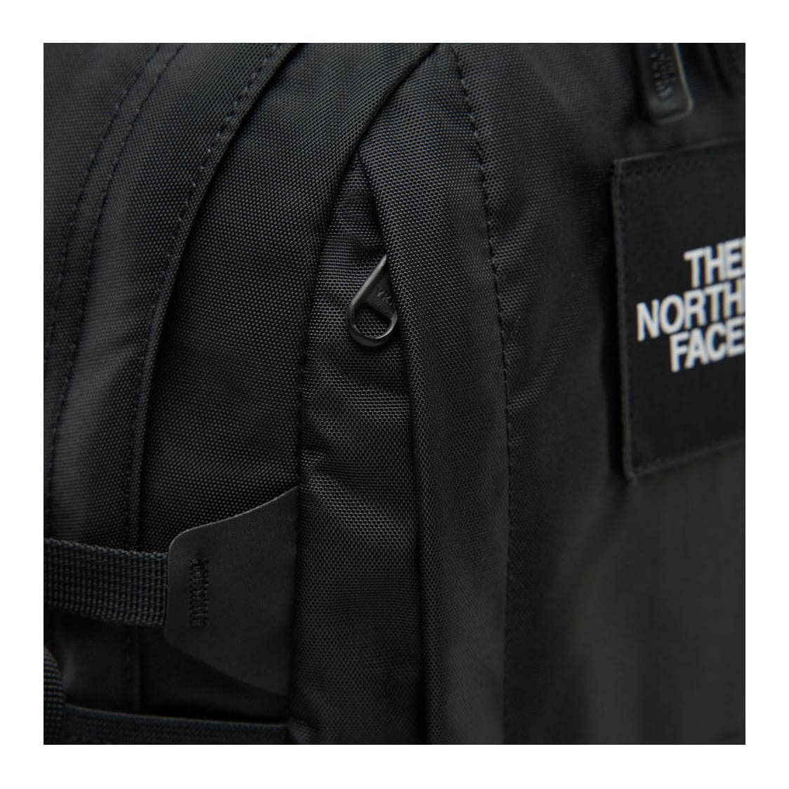 Рюкзак THE NORTH FACE Hot Shot 12L - изображение 5