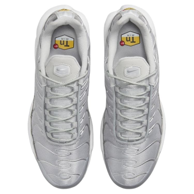 Кроссовки Nike Air Max Plus - изображение 5