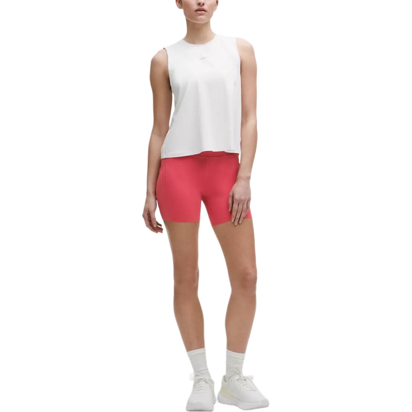 Шорты lululemon Fast and Free High-Rise Short 6" Pockets