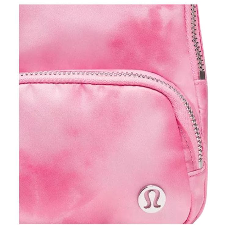 Нагрудная сумка Lululemon Everywhere Полиэстеровая Сумка через плечо (Слинг) Женская Розовая - изображение 4