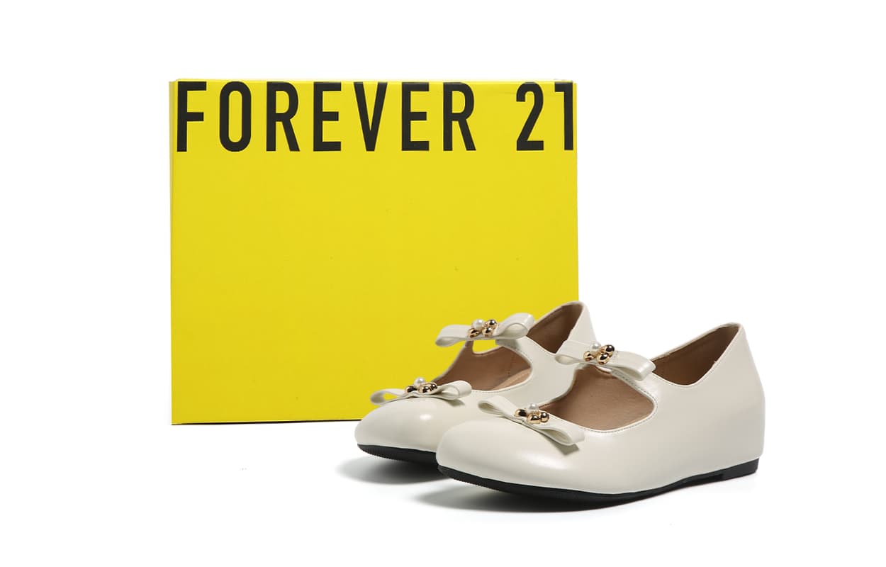FOREVER 21 Тонкие и без объема Туфли Мэри Джейн 4,5 см Женские - изображение 6