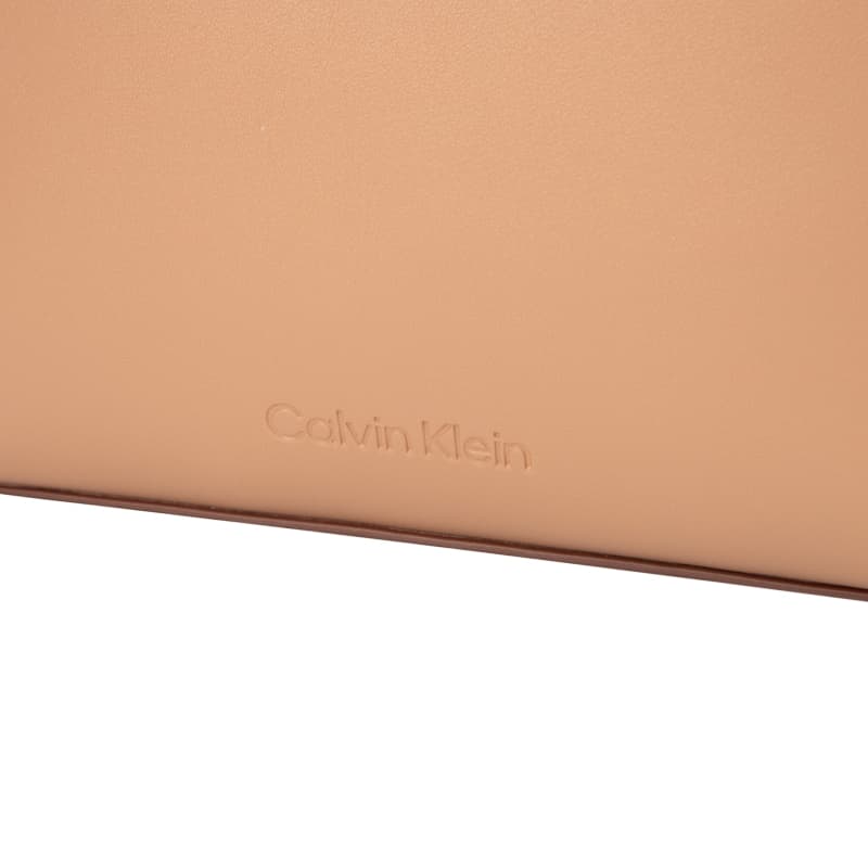 Сумка CALVIN KLEIN Синтетический материал Сумка Женская Хаки - изображение 4