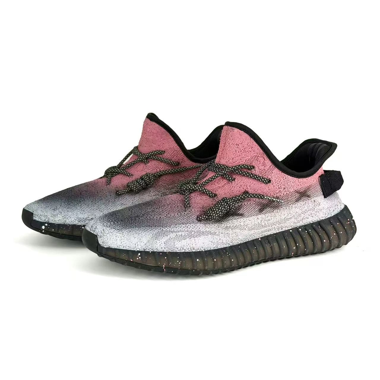 Кроссовки adidas YEEZY BOOST 350 V2 - изображение 3