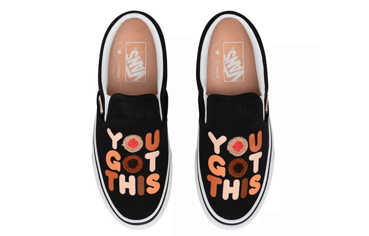 Кроссовки Vans Slip-On Breast Cancer Awareness Classic - изображение 4