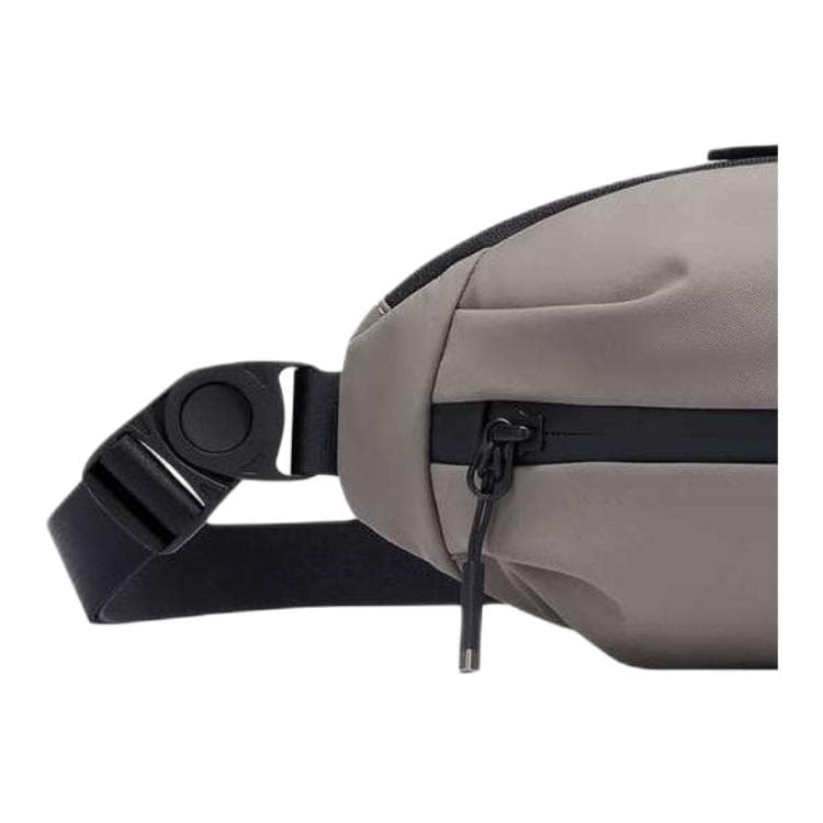 Нагрудная сумка DESCENTE Move Pack 1.65L - изображение 3