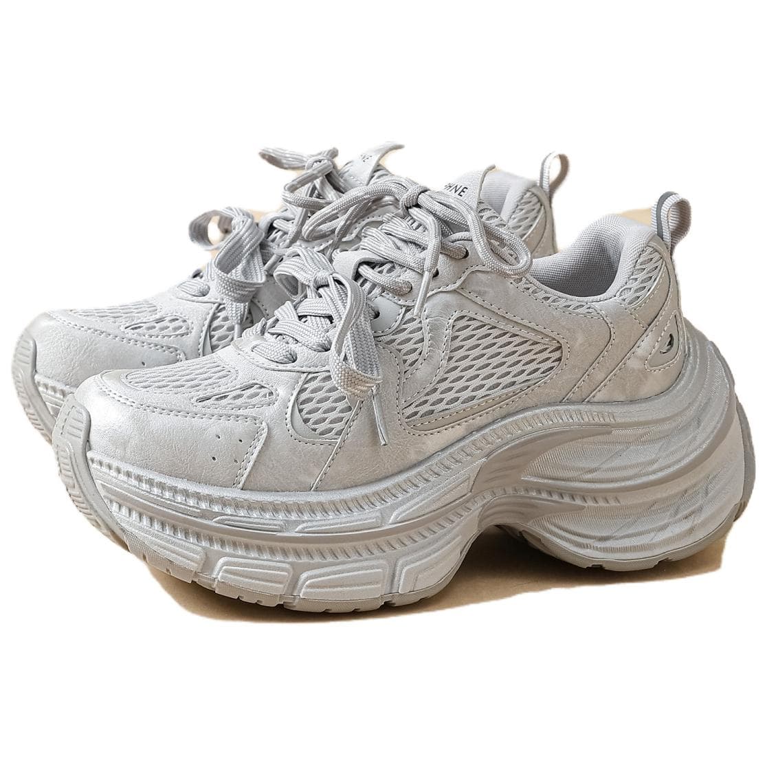 Кроссовки DAPHNE Chunky Sneakers Low Top Women's - изображение 2
