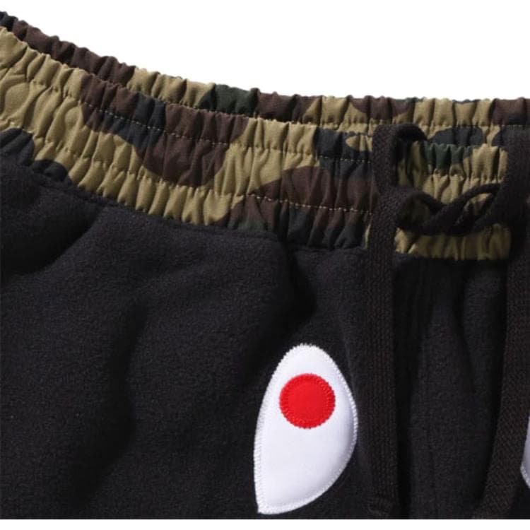 Штаны BAPE FW22 1st Camo Shark Polartec Pants - изображение 3