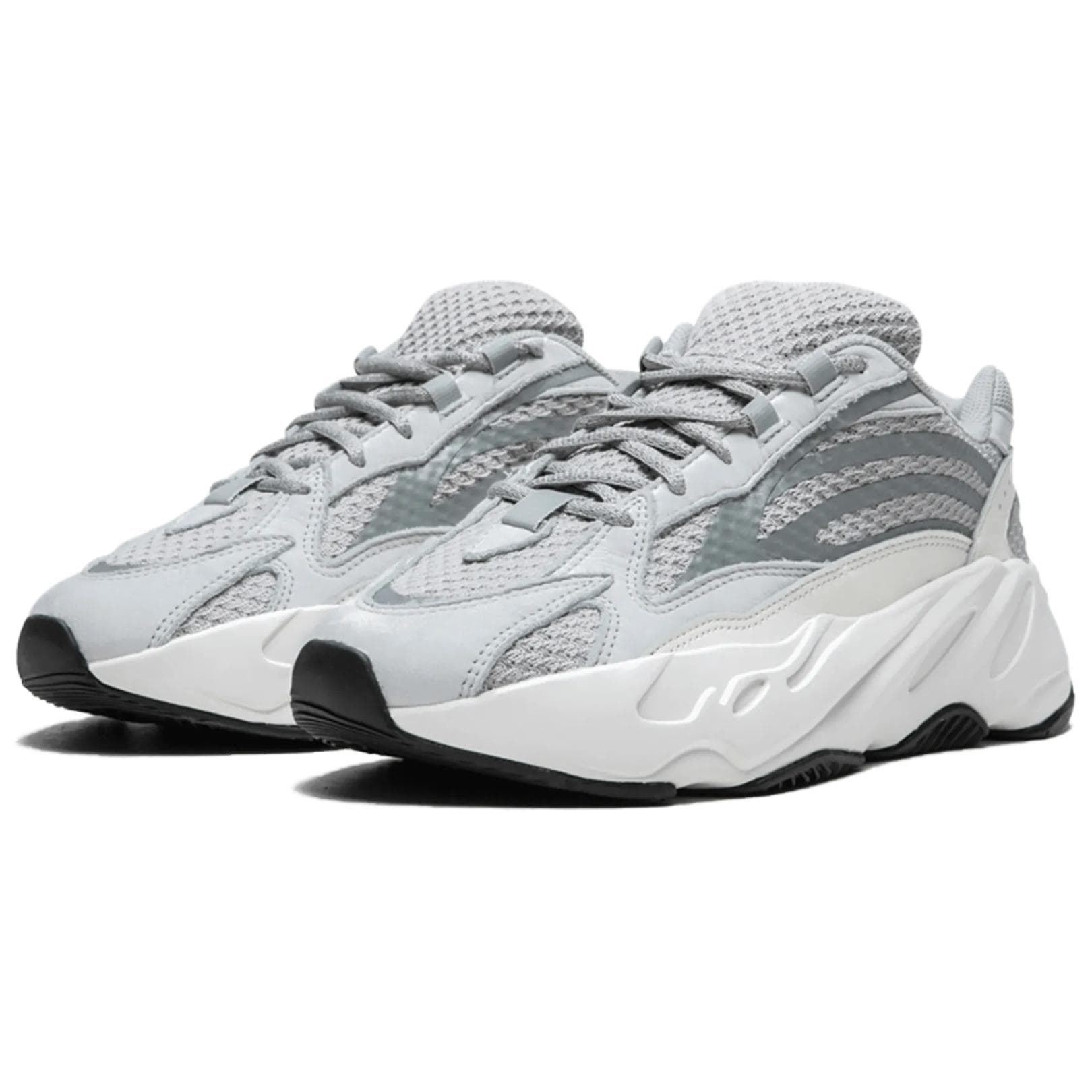 Кроссовки adidas Yeezy Boost 700 V2 - изображение 3