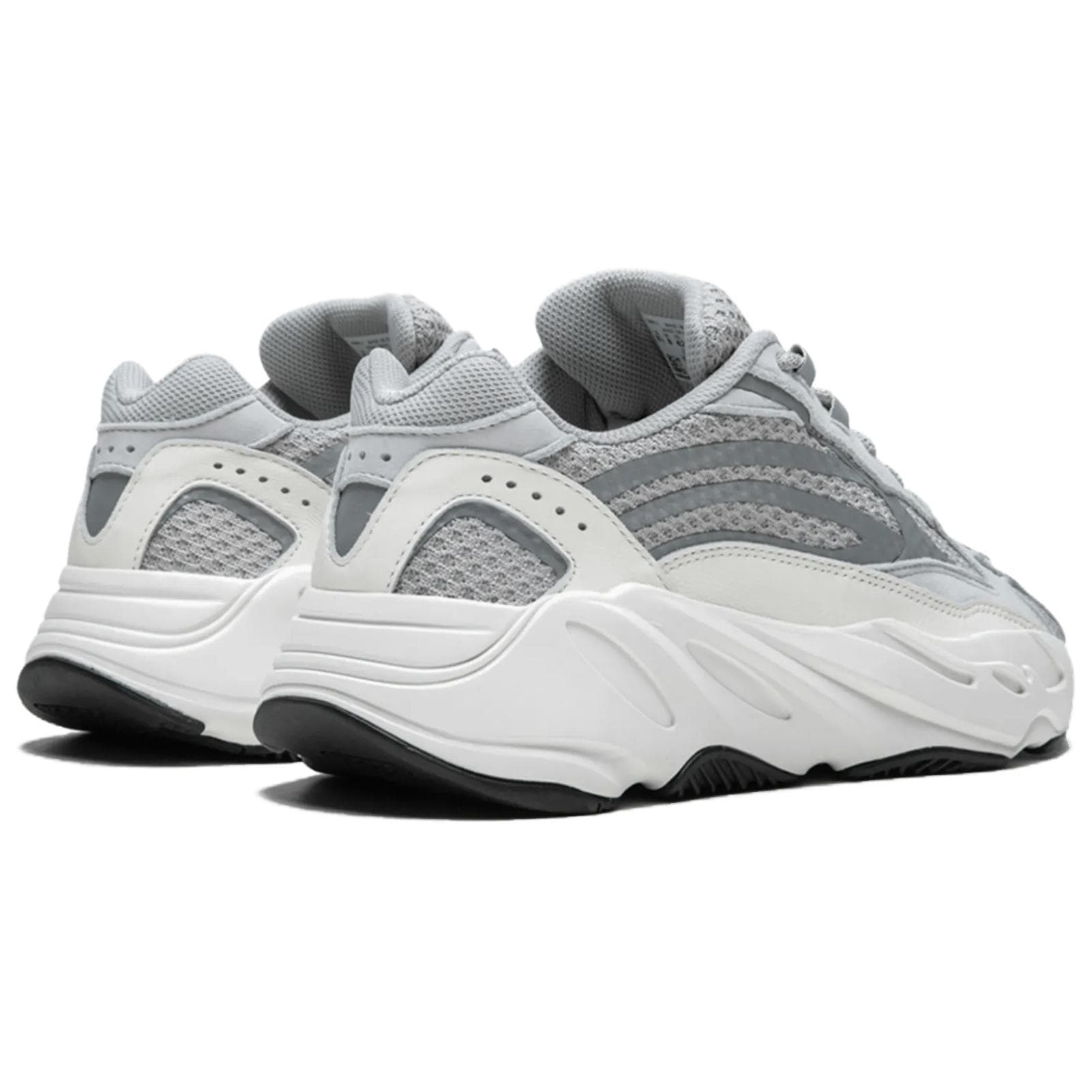 Кроссовки adidas Yeezy Boost 700 V2 - изображение 4