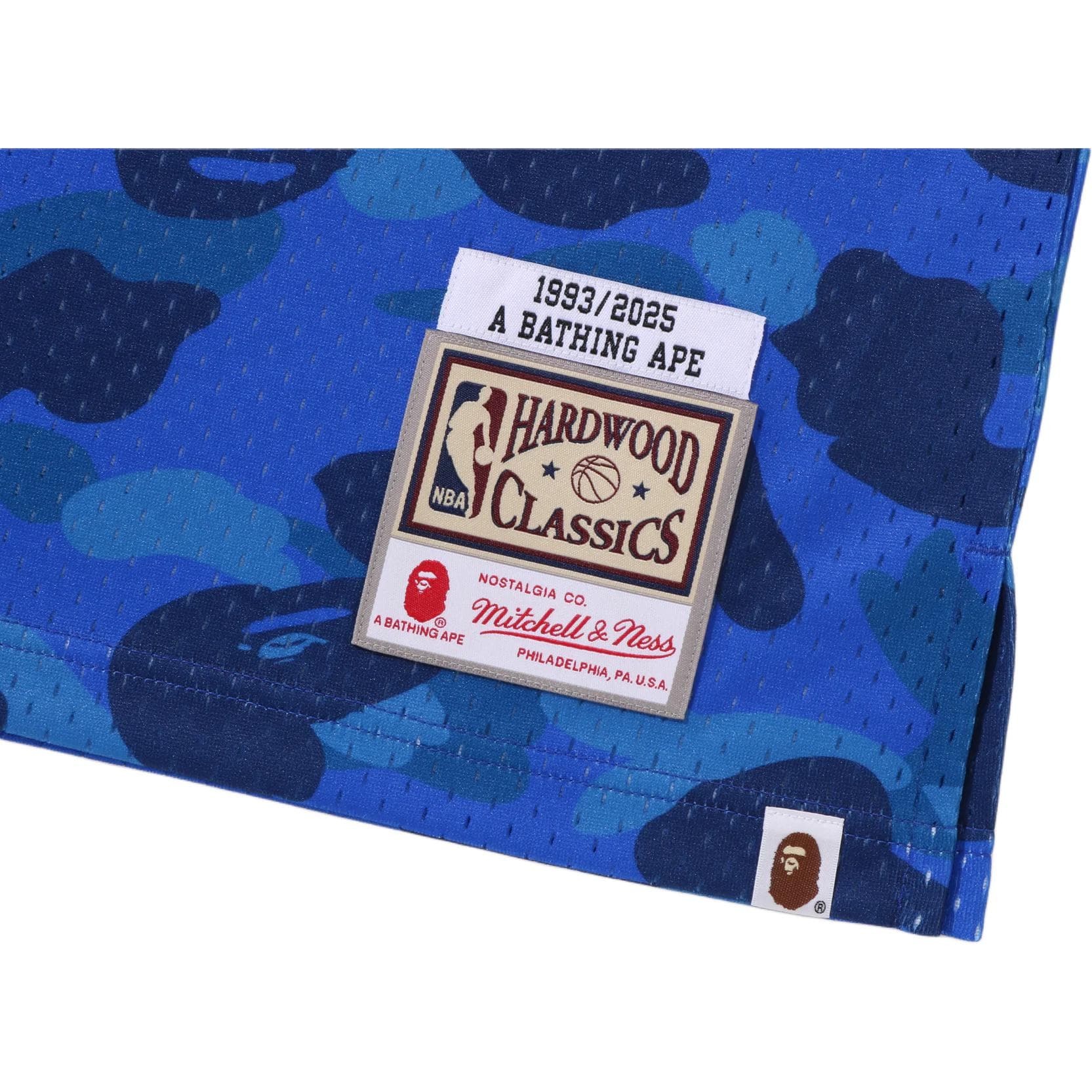 Баскетбольная майка BAPE x Mitchell Ness x NBA FW25 - изображение 3