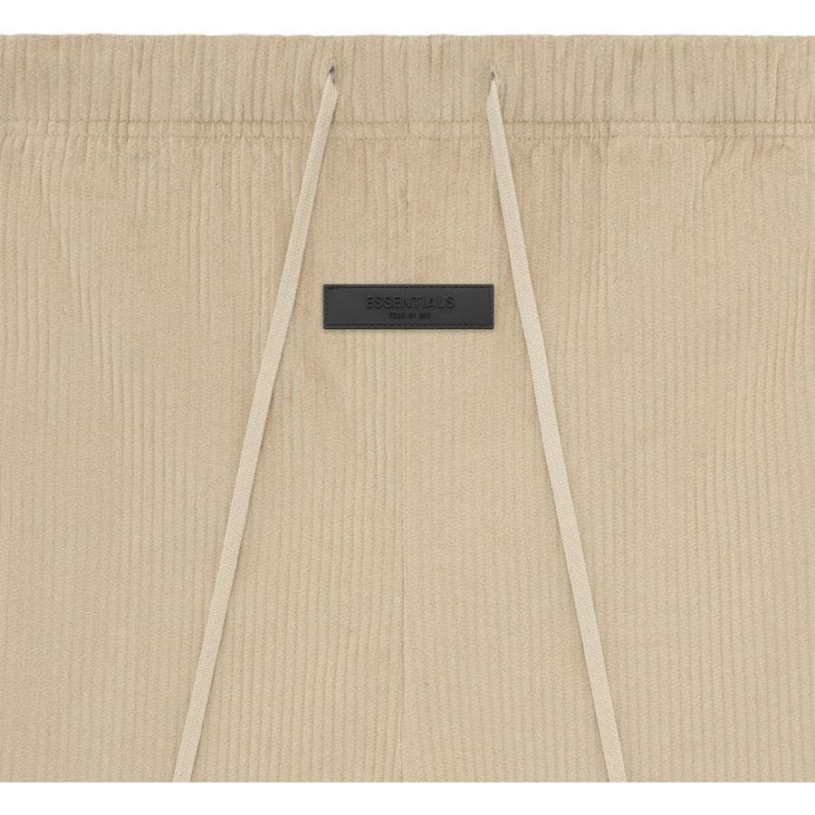 Штаны Fear of God Essentials SS23 Relaxed Trouser Sand Logo - изображение 3