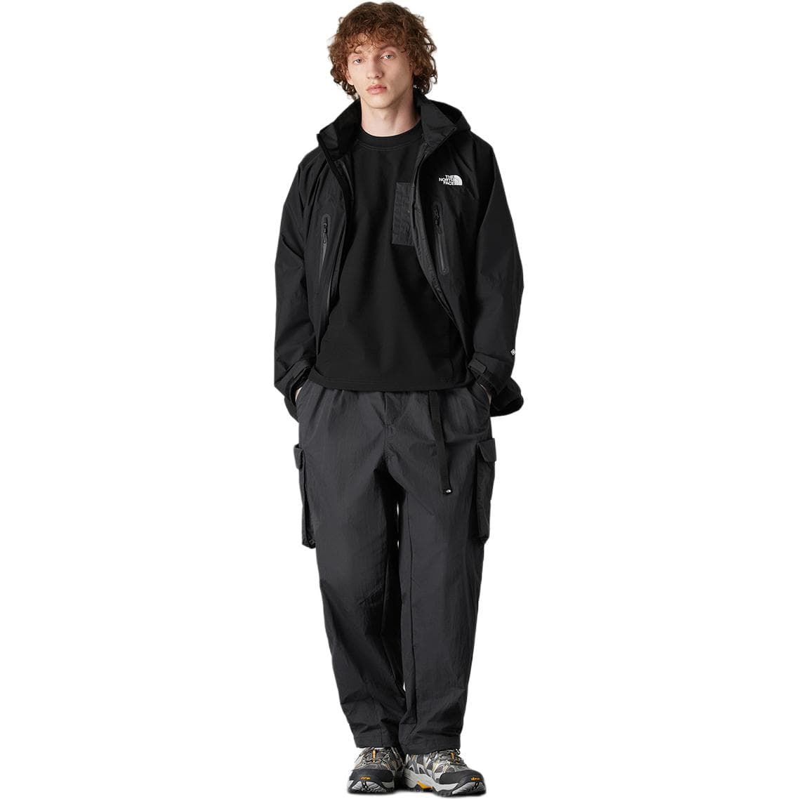 Демисезонная куртка THE NORTH FACE UE GORE-TEX SS25 - изображение 2