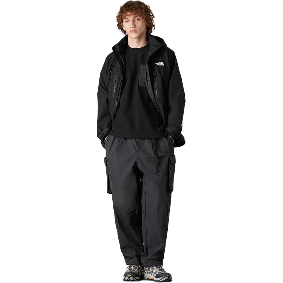 Демисезонная куртка THE NORTH FACE UE GORE-TEX SS25 - изображение 3