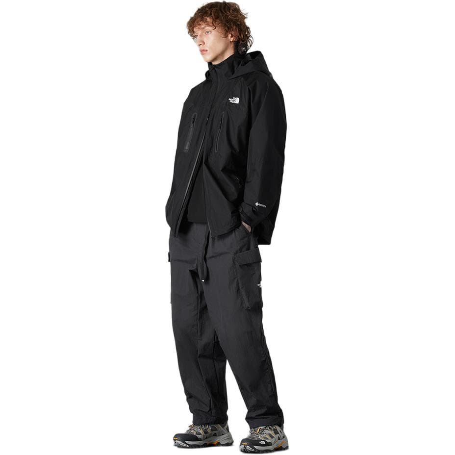Демисезонная куртка THE NORTH FACE UE GORE-TEX SS25 - изображение 6