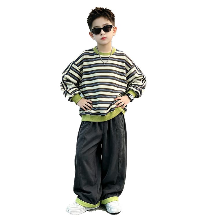 BOBBY ABLEY Зелёный Kids Повседневные спортивные костюмы Наборы - изображение 1