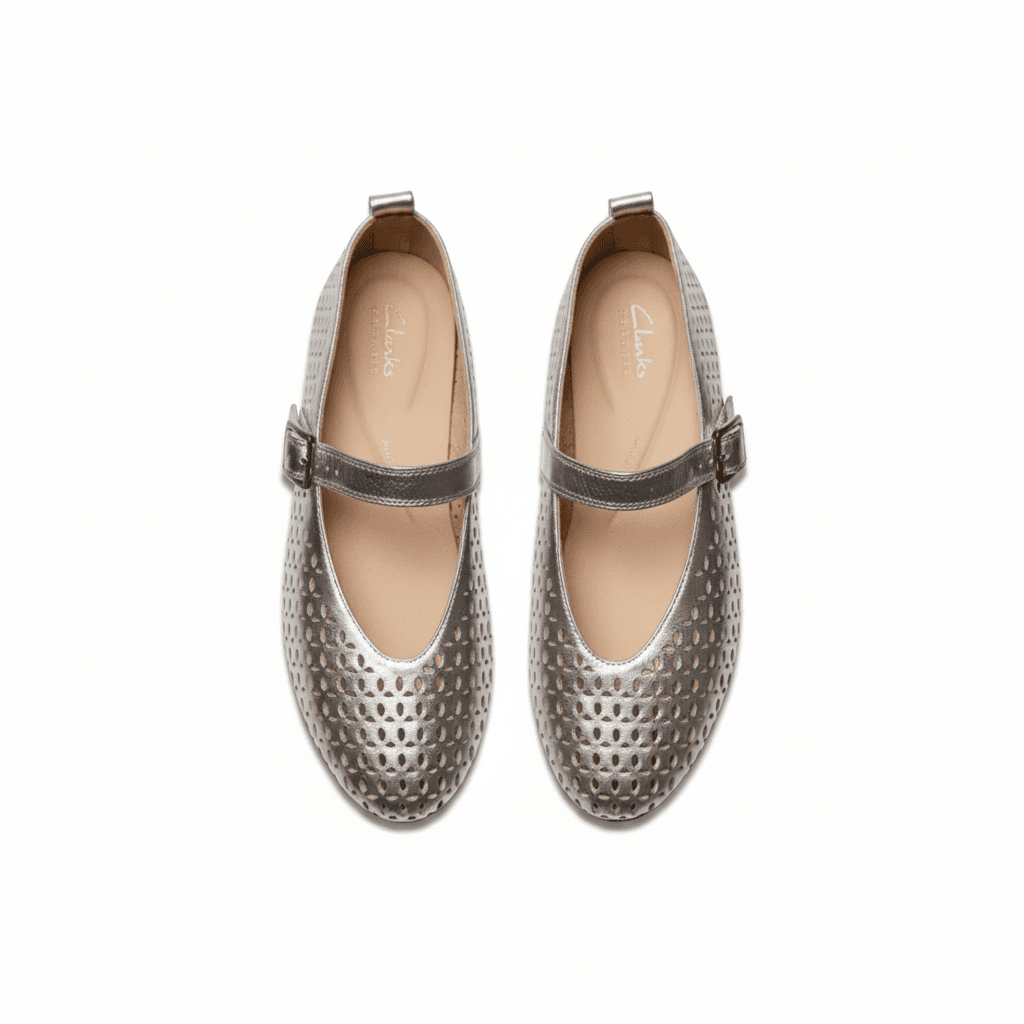 CLARKS Коровья кожа Коровья кожа Грубый каблук Мэри Джейн 1,5 см Женские Серебряные - изображение 5