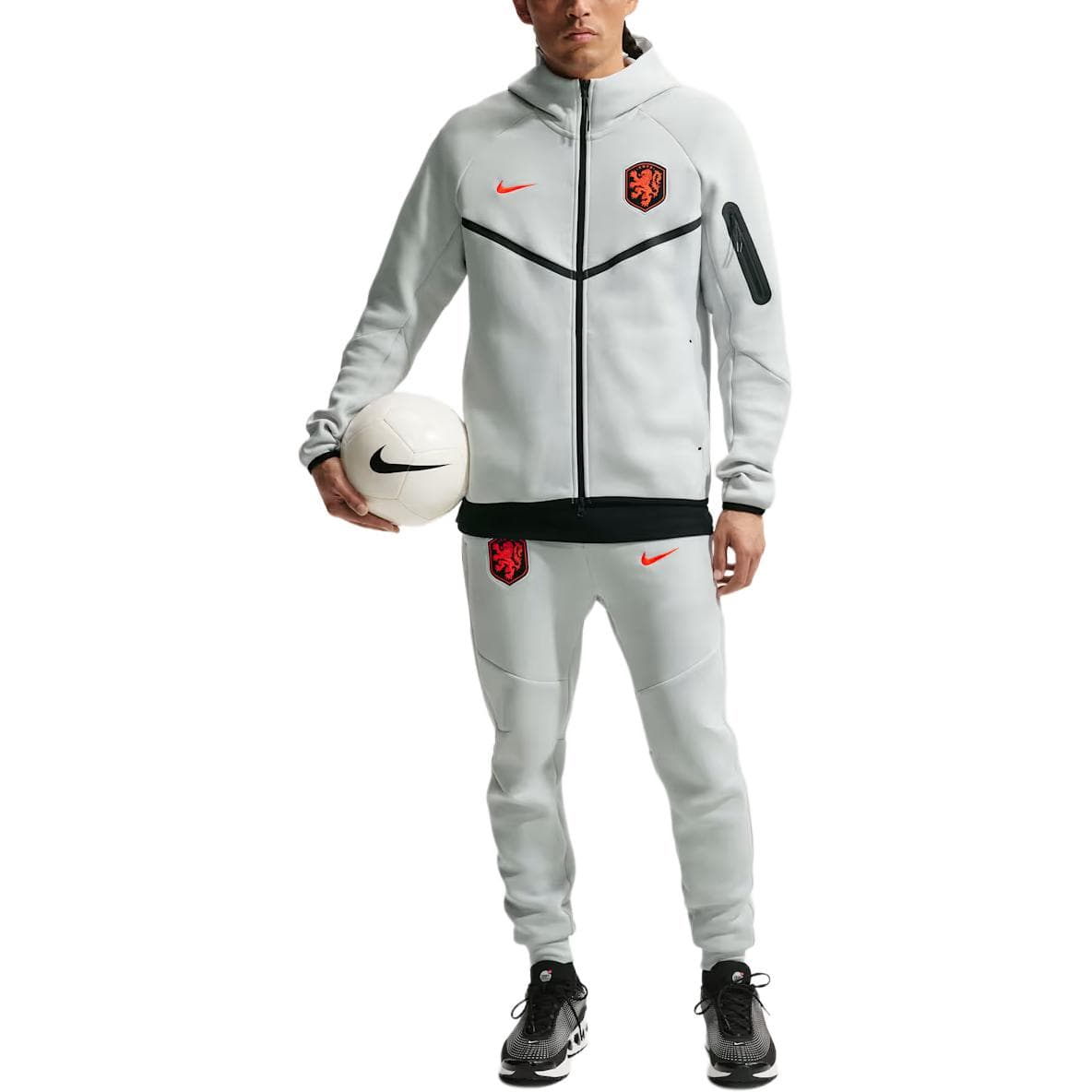 Куртка Nike WINDRUNNER Netherlands Tech Fleece - изображение 2
