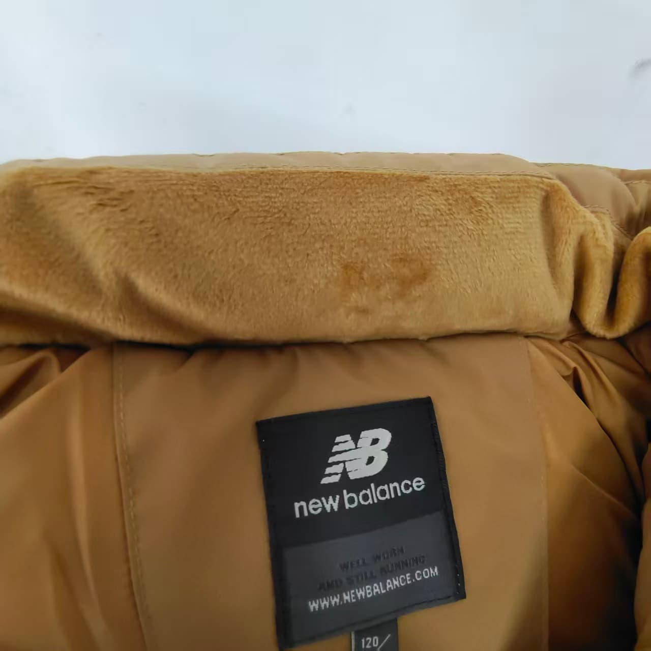 New Balance Пуховик Имбирно-Желтый Детский - изображение 4
